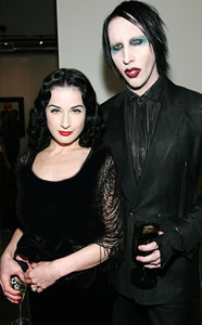 Famosas: Dita Von Teese y Marilyn Manson