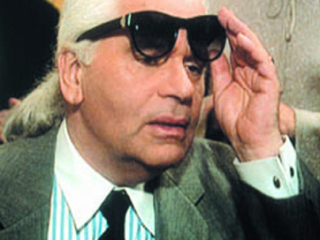 Karl Lagerfeld sin gafas. Ojos de Karl Lagerfeld